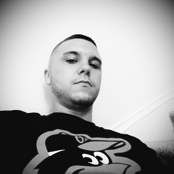 Meet your Posher, Cody - Picture 2 of 3